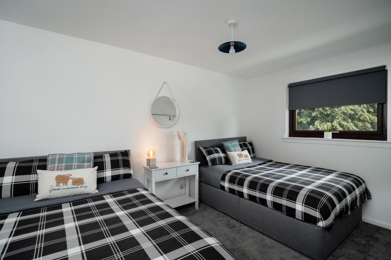 Ness Riverfront Holiday Home - City Centre 인버네스 외부 사진